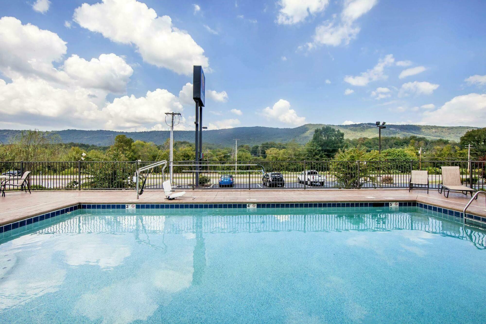 Comfort Inn Harriman Exterior photo